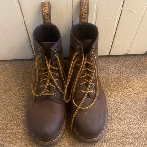 Dr Marten Crazy Horse